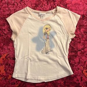 Cute 2000s style shirt!